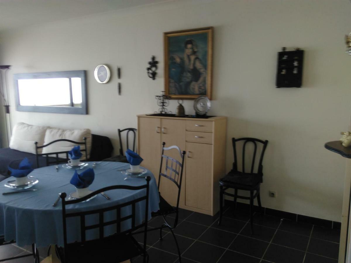 Residentie Aldis Met Zeezicht Apartment ออสเทนด์ ภายนอก รูปภาพ